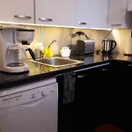 아파트 Kivistoe, 2 Km From Centrum, Free Wifi And Parking, No Smoking, Allergy- Friendly