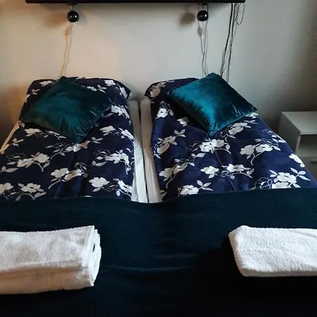 아파트 Apartment Kivistoe, No Smoking, Non-Allergenic, Free Wifi And Parking, 2 Km From Centrum